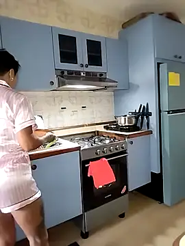 Alison fitness online show from November 26, 2025, 11:10 am