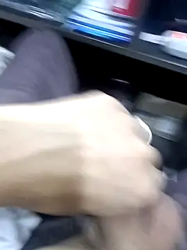 Snapshot of Steve98768 chatting on September 12, 2025, 8:19 pm Steve98768 online show from September 12, 2025, 8:19 pm