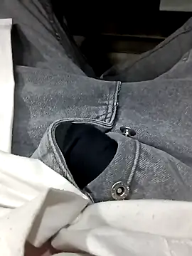 Snapshot of Steve98768 chatting on December 10, 2024, 10:05 pm Steve98768 online show from December 10, 2024, 10:05 pm