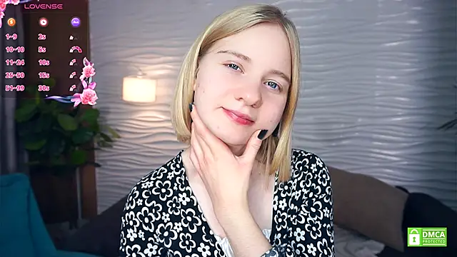 Snapshot of OdelinaFicken chatting on November 23, 2025, 4:22 am OdelinaFicken online show from November 23, 2025, 4:22 am