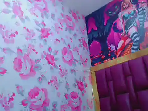 Luna and valery online show from January 18, 2025, 11:22 pm