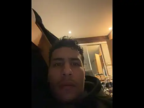 johnycash21 online show from March 6, 2026, 5:13 am