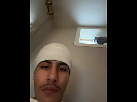 johnycash21 online show from April 5, 2026, 7:53 pm