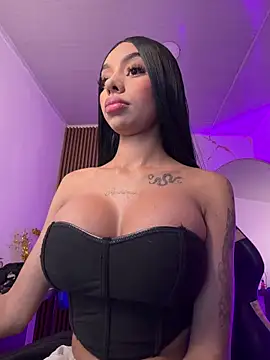 Snapshot of Tiffanny chatting on March 3, 2026, 12:34 pm Tiffanny online show from March 3, 2026, 12:34 pm