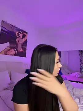 Snapshot of lissa_yasemin chatting on December 4, 2024, 2:36 am lissa yasemin online show from December 4, 2024, 2:36 am