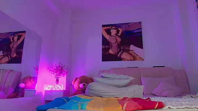 Snapshot of lissa_yasemin chatting on February 16, 2025, 10:44 pm lissa yasemin online show from February 16, 2025, 10:44 pm