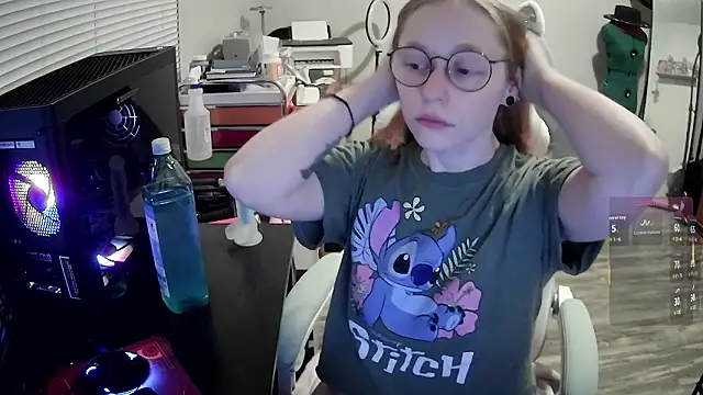 LilyFoxxx online show from March 13, 2026, 5:23 am