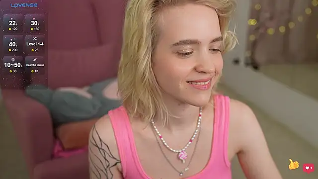 Snapshot of lolly_pie chatting on March 14, 2025, 6:50 pm lolly pie online show from March 14, 2025, 6:50 pm