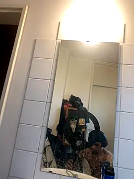 inkslaver13 online show from December 2, 2024, 2:25 pm