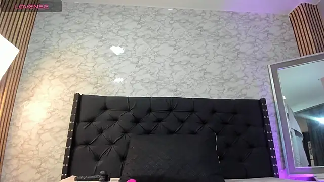Snapshot of alahia__palmer chatting on December 5, 2024, 11:56 pm alahia palmer online show from December 5, 2024, 11:56 pm