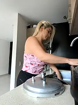 alexax0 online show from December 14, 2025, 7:19 pm