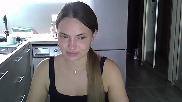 Lucky Anna online show from September 15, 2025, 5:52 am