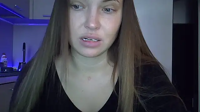 Lucky Anna online show from March 15, 2026, 9:16 am