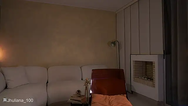 Snapshot of paulacora100 chatting on September 8, 2025, 10:20 pm paulacora100 online show from September 8, 2025, 10:20 pm