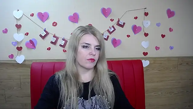 Snapshot of Julya_Barbi chatting on February 22, 2025, 6:06 am Julya Barbi online show from February 22, 2025, 6:06 am