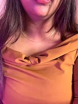 wildestcouplee online show from December 19, 2025, 6:54 pm