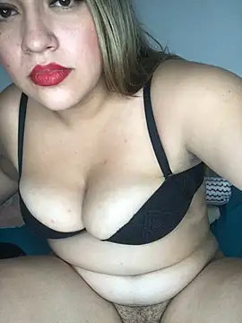 Snapshot of Amira__Fatima chatting on March 14, 2025, 3:36 pm Amira Fatima online show from March 14, 2025, 3:36 pm