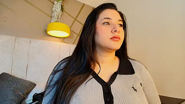 frreeya online show from March 5, 2026, 9:00 pm