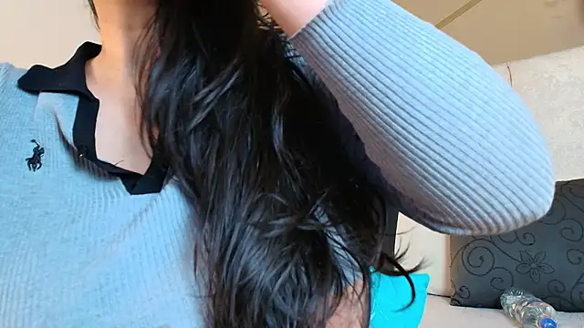 frreeya online show from March 19, 2026, 9:15 pm