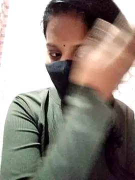 Shivani Tivari online show from February 9, 2025, 6:26 pm