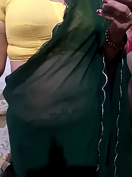 Sneha gril online show from November 5, 2025, 2:20 pm