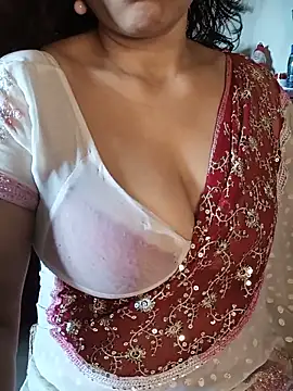 Snapshot of Sneha_gril chatting on June 1, 2026, 3:18 am Sneha gril online show from June 1, 2026, 3:18 am