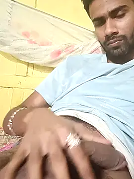 Snapshot of Skinny_Bigass_23 chatting on March 2, 2025, 6:03 pm Skinny Bigass 23 online show from March 2, 2025, 6:03 pm