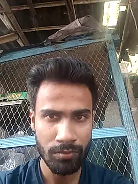 Snapshot of Skinny_Bigass_23 chatting on October 15, 2025, 8:33 am Skinny Bigass 23 online show from October 15, 2025, 8:33 am