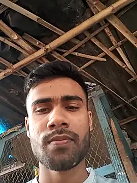 Snapshot of Skinny_Bigass_23 chatting on February 19, 2025, 7:17 am Skinny Bigass 23 online show from February 19, 2025, 7:17 am