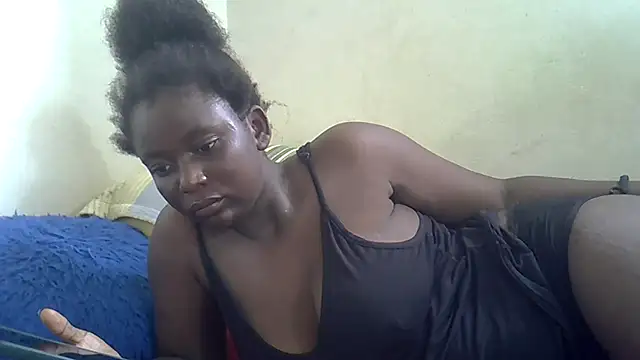 Harrisamor online show from December 18, 2025, 4:06 am