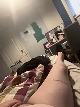 Snapshot of AmberTaylorXxx chatting on September 23, 2025, 5:53 pm AmberTaylorXxx online show from September 23, 2025, 5:53 pm