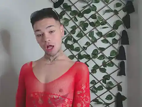 MarceloMilk online show from December 2, 2025, 1:57 pm