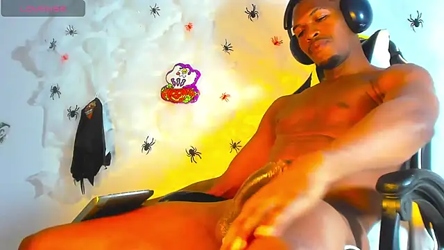 Amir mikelsen online show from October 31, 2025, 12:40 am