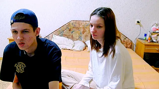 Snapshot of Ivy_Lester chatting on February 28, 2025, 9:55 pm Ivy Lester online show from February 28, 2025, 9:55 pm