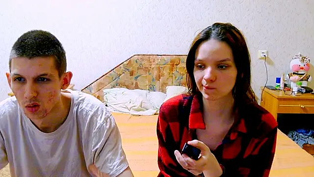 Snapshot of Ivy_Lester chatting on February 4, 2025, 8:49 pm Ivy Lester online show from February 4, 2025, 8:49 pm