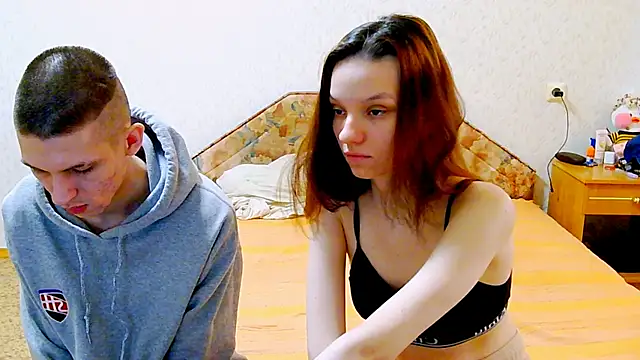 Snapshot of Ivy_Lester chatting on March 14, 2025, 4:32 am Ivy Lester online show from March 14, 2025, 4:32 am