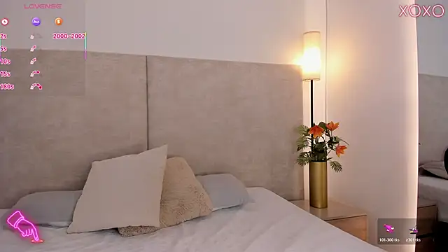 Snapshot of Saori_newman chatting on November 10, 2025, 11:48 am Saori newman online show from November 10, 2025, 11:48 am