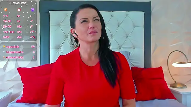 Snapshot of Valery_Diamond chatting on February 19, 2025, 11:17 am Valery Diamond online show from February 19, 2025, 11:17 am