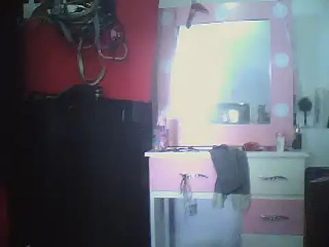 Snapshot of ariana_crazzy chatting on January 17, 2026, 3:37 pm ariana crazzy online show from January 17, 2026, 3:37 pm