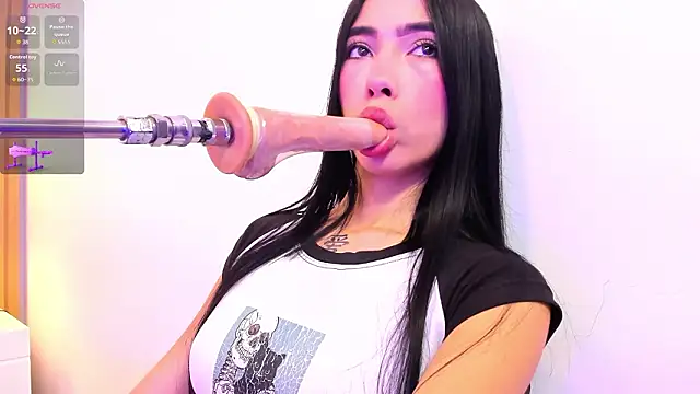 sexy mich 18 online show from February 12, 2026, 12:27 pm