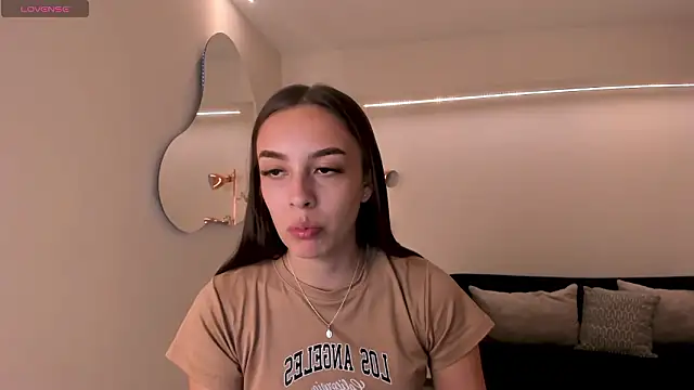 KaiaFerreira online show from February 14, 2026, 5:13 pm