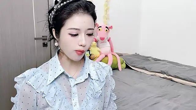 Snapshot of starsqimei chatting on October 23, 2025, 5:28 am starsqimei online show from October 23, 2025, 5:28 am