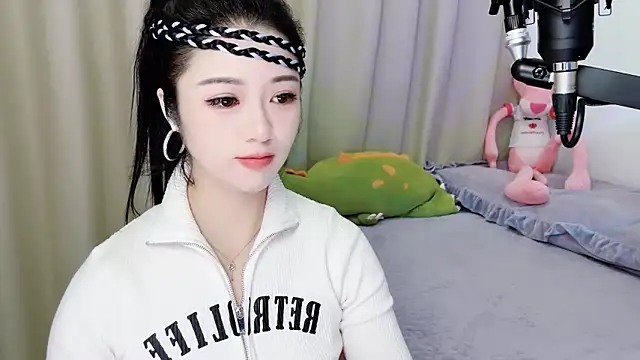 starsqimei online show from March 23, 2026, 3:39 am