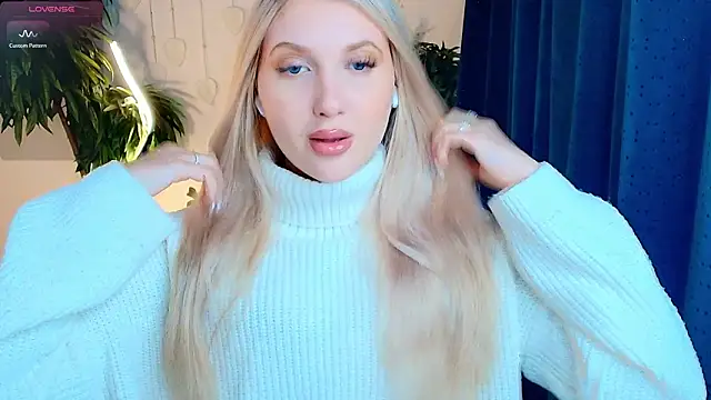 Evacadooo online show from March 6, 2026, 3:12 am