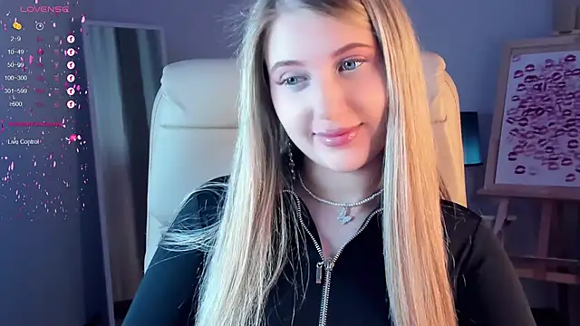 Evacadooo online show from March 1, 2025, 2:59 am