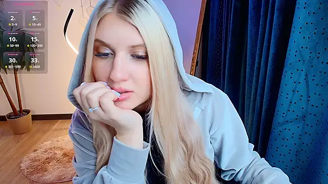 Evacadooo online show from February 24, 2026, 2:34 am