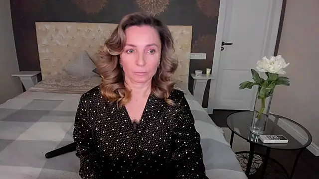 AllisonWilliams online show from November 23, 2025, 4:39 pm