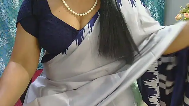 indian anu mallu online show from May 18, 2026, 11:04 am