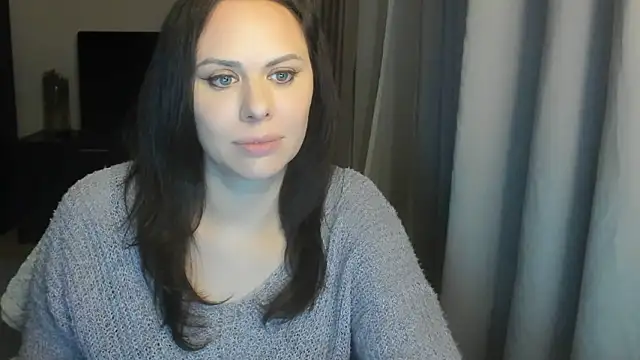 MollyCheiz online show from March 10, 2026, 7:07 pm