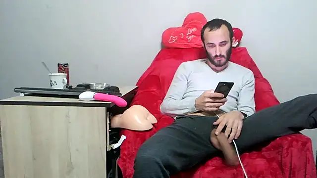 Snapshot of kisandgioni chatting on February 25, 2025, 10:42 pm kisandgioni online show from February 25, 2025, 10:42 pm